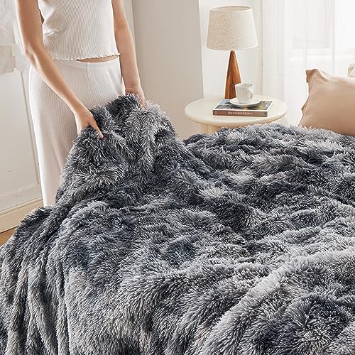 Bedsure Ultra Soft Throw Blanket, Fuzzy Fluffy Blankets & Throws - Sherpa Fleece Faux Fur Blanket for Couch, Bed, Sofa, Cozy Plush Warm Thick Furry Shaggy Blanket Gifts for Women, Men, 50x60, 640 GSM