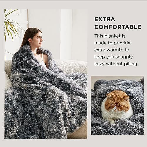 Bedsure Ultra Soft Throw Blanket, Fuzzy Fluffy Blankets & Throws - Sherpa Fleece Faux Fur Blanket for Couch, Bed, Sofa, Cozy Plush Warm Thick Furry Shaggy Blanket Gifts for Women, Men, 50x60, 640 GSM