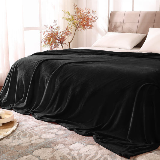 BEDELITE King Size Blanket for Bed, Luxury Plush Cozy Fuzzy Fleece Blanket 108x90 inches, Super Soft Warm Big Lightweight Throw Blanket for Spring and Summer, Black